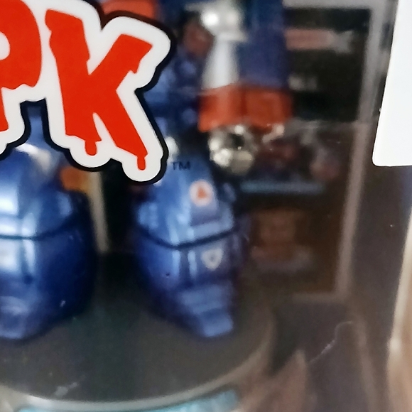 GPK HOT HEAD HARVEY TOPPS CO THE LOYAL SUBJECTS FIGURE WITH CARD - Picture 5 of 7